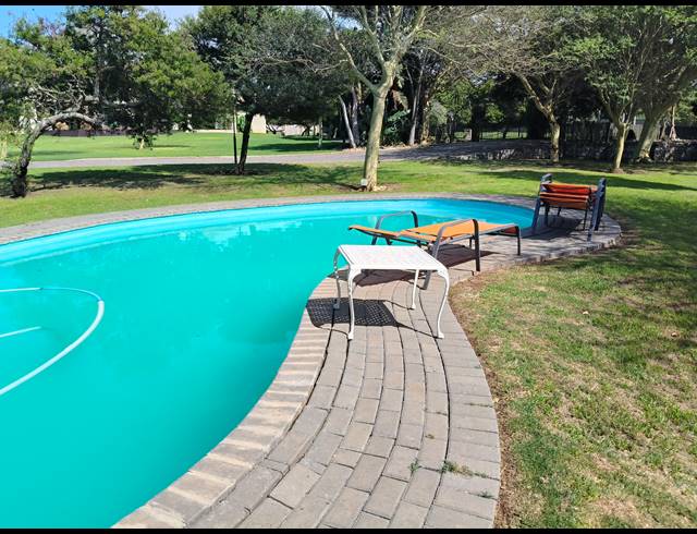 15 BEDROOM HOUSE FOR SALE IN KABELJAUWS